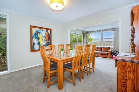 Photo of property in 68 Larsen Crescent, Tawa, Wellington, 5028