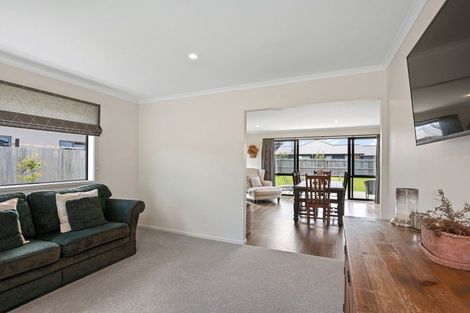 Photo of property in 16 Memorial Crescent, Methven, 7730