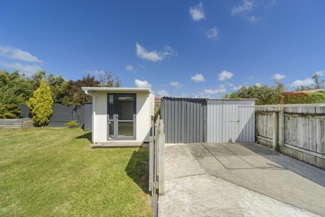 Photo of property in 110 Peter Hall Drive, Kelvin Grove, Palmerston North, 4414
