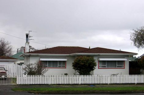 Photo of property in 36 Cambridge Terrace, Masterton, 5810