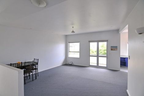 Photo of property in 14 Douglas Street, Mount Cook, Wellington, 6021