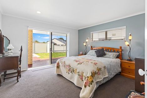 Photo of property in 2 Ashmore Court, Bethlehem, Tauranga, 3110