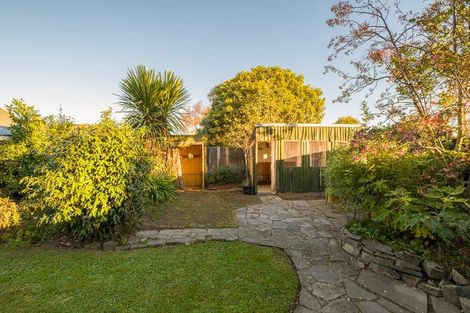 Photo of property in 7 Braemar Place, Avonside, Christchurch, 8061