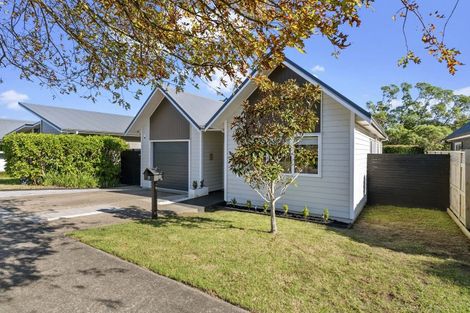 Photo of property in 39 Cape Cod Drive, Gulf Harbour, Whangaparaoa, 0930