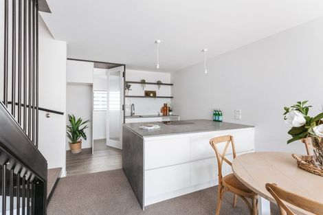 Photo of property in 3/17 Victoria Road, Mount Maunganui, 3116
