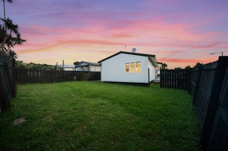 Photo of property in 38a Heathdale Crescent, Papakura, 2110