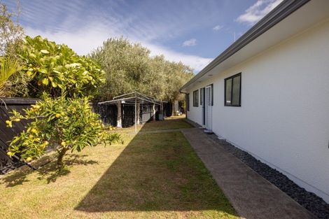 Photo of property in 20a Russley Drive, Mount Maunganui, 3116