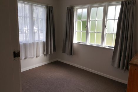Photo of property in 193 Muritai Road, Eastbourne, Lower Hutt, 5013