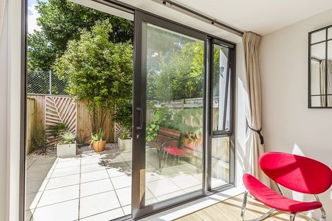 Photo of property in Nouvo Apartments, 21u8 Rugby Street, Mount Cook, Wellington, 6021