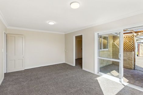Photo of property in 5 Karaka Street, Otaki Beach, Otaki, 5512