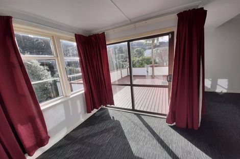 Photo of property in 38 Sunshine Avenue, Karori, Wellington, 6012
