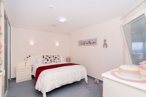 Photo of property in Ocean Apartments, 44-46 Marine Parade, Paraparaumu Beach, Paraparaumu, 5032