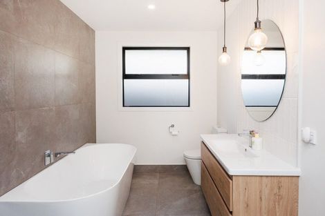 Photo of property in 23a Karina Terrace, Roslyn, Palmerston North, 4414