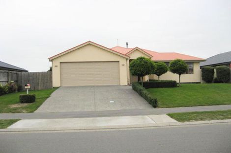 Photo of property in 19 Markham Way, Rolleston, 7614