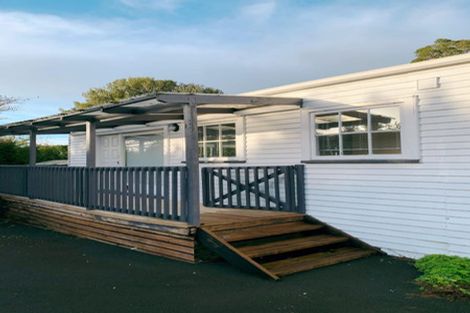 Photo of property in 5 Kyle Road, Greenhithe, Auckland, 0632