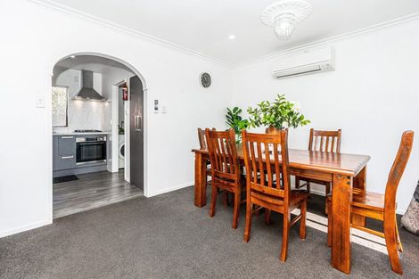 Photo of property in 16a Abbotsford Street, Whitiora, Hamilton, 3200