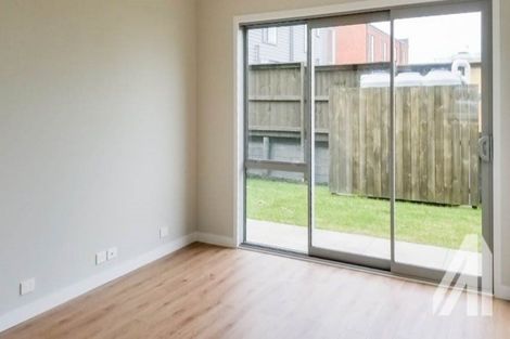 Photo of property in 3 Peihana Road, Hobsonville, Auckland, 0616