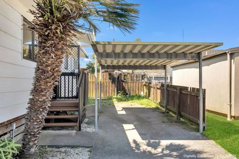 Photo of property in 2/9 Porchester Road, Papakura, 2110