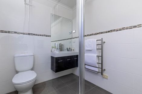 Photo of property in 38 Oakway Drive, Schnapper Rock, Auckland, 0632