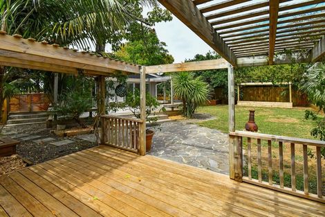 Photo of property in 25 Garden Terrace, Pukekohe, 2120
