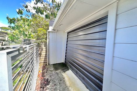 Photo of property in 2 King Richard Place, Browns Bay, Auckland, 0630