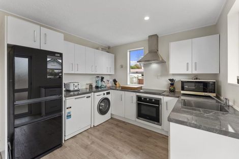 Photo of property in 56f2- Ward Street, Trentham, Upper Hutt, 5018