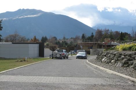 Photo of property in 15 Lucys Way, Wanaka, 9305