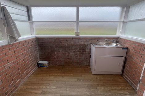 Photo of property in 3/7 Roberts Avenue, Bayswater, Auckland, 0622