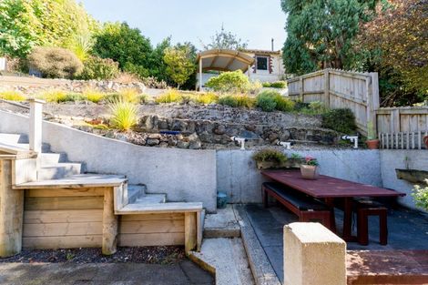 Photo of property in 16 Motu Street, Saint Clair, Dunedin, 9012