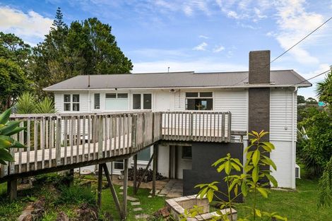 Photo of property in 224 Don Buck Road, Massey, Auckland, 0614