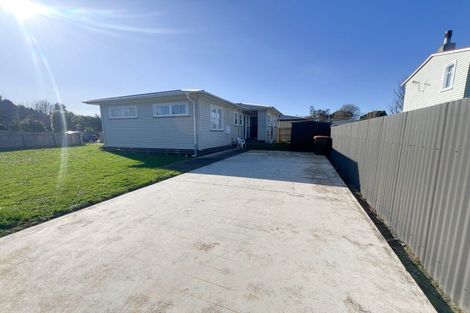 Photo of property in 34 James Street, Dannevirke, 4930