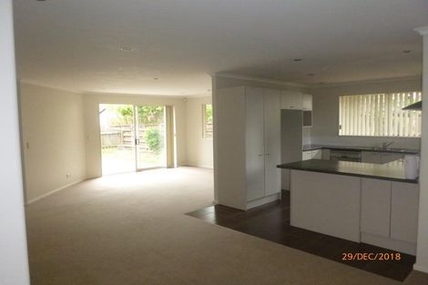 Photo of property in 28a Rosier Road, Glen Eden, Auckland, 0602