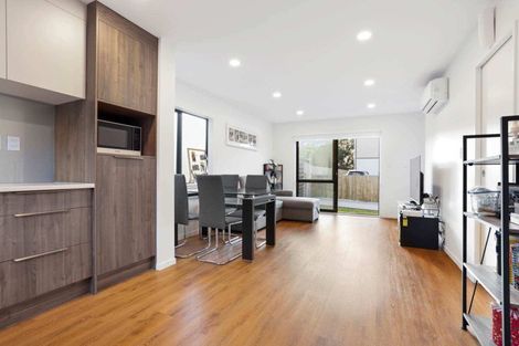 Photo of property in 6/34 Edmonton Road, Henderson, Auckland, 0612