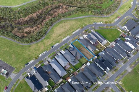 Photo of property in 22 Ahunga Road, Karaka, 2113