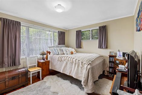 Photo of property in Peninsula Primary School, 61 Wharf Road, Te Atatu Peninsula, Auckland, 0610