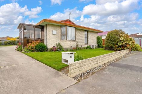 Photo of property in 9 Castile Place, Belfast, Christchurch, 8051