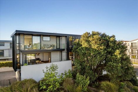 Photo of property in 367a Oceanbeach Road, Mount Maunganui, 3116