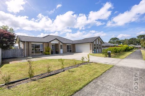 Photo of property in 23 Turpin Road, Riverhead, 0820
