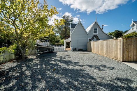 Photo of property in 5 Plateau Road, Te Marua, Upper Hutt, 5018