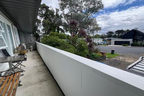 Photo of property in 2/26 Otakau Road, Milford, Auckland, 0620