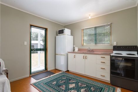 Photo of property in 127 Kent Street, Carterton, 5713