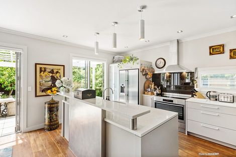 Photo of property in 23 Westwood Avenue, Greytown, 5712