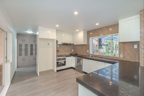 Photo of property in 84 The Avenue, Levin, 5510