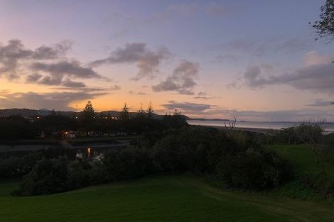 Photo of property in 45 Rosario Crescent, Red Beach, 0932