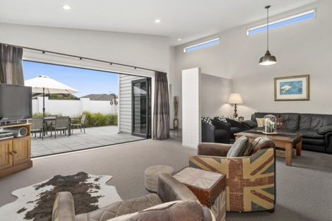 Photo of property in 300 Carmichael Road, Brookfield, Tauranga, 3110