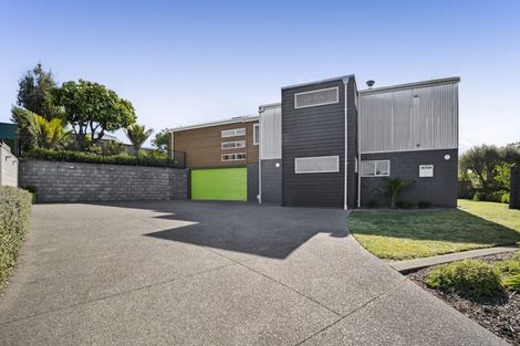 Photo of property in 30 Ngamotu Road, Moturoa, New Plymouth, 4310