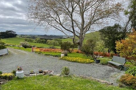 Photo of property in 244 Tinopai Road, Matakohe, 0593
