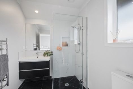 Photo of property in 4 Cook Drive, Tuakau, 2121