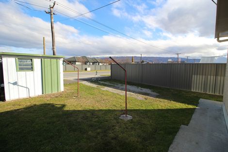 Photo of property in 2b Spencer Street, Alexandra, 9320