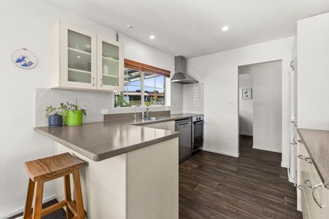 Photo of property in 7 Wainscott Street, Greenmeadows, Napier, 4112